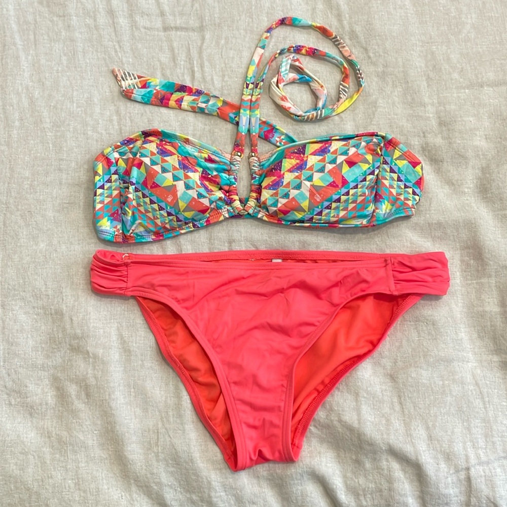 Bar lll Bikini